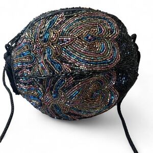 Vintage Lady Eve by Valerie Fully Beaded Oval Sphere Shaped Purse Evening Bag